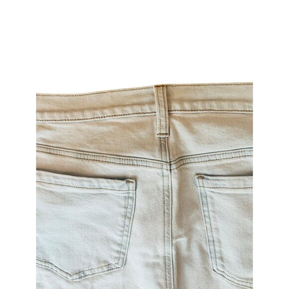 SO Super High Rise Wide Leg Jeans 13/31W Light Wash Distressed Casual Minimalist - Picture 5 of 14